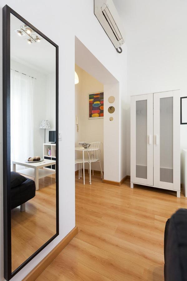Peral Home Cozy Apartment Seville Ngoại thất bức ảnh