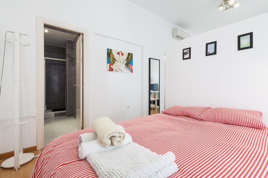 Peral Home Cozy Apartment Seville Ngoại thất bức ảnh